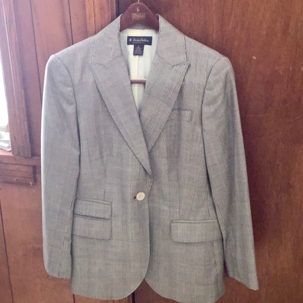 Brooks Brothers sports jacket size 8.